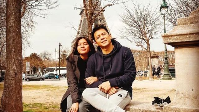 Sudah Kenal Riasan, Ini 7 Gaya Alleia Putri Ariel Noah yang Makin Fashionable