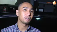 Polisi Cari Tahu Pemesan Meja yang Diduduki Suami Ayu Ting Ting