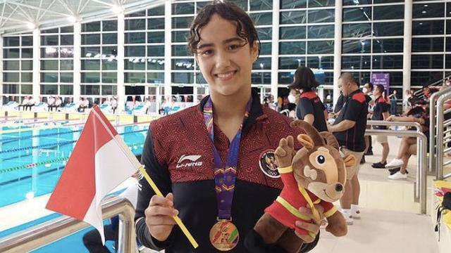 Tampilan Wajah Blasteran Masniari Wolf Perenang Indonesia Peraih Emas di Sea Games Vietnam