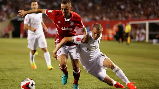 Bayern Munchen vs AC Milan