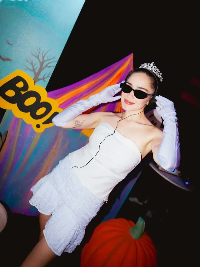 Adu Gaya Azizah Salsha, Felicya Angelista, dan Yasmine Wildblood Princess Diaries Jadi Ikon Favorit di Halloween 2024