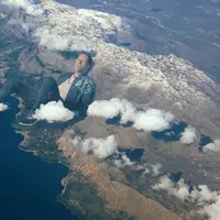 Coldplay baru saja merilis single dan video klip 'Up&Up', yang penuh imajinasi mencengangkan.