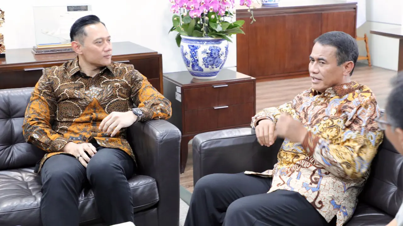 Amran Sulaiman dan AHY.