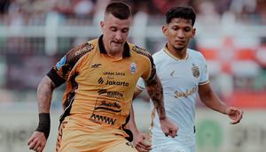 Pertandingan Bhayangkara FC versus Persija Jakarta di ajang BRI Super League 2025/2026 hari Minggu (05/04/2026) di Lampung. (Persija)