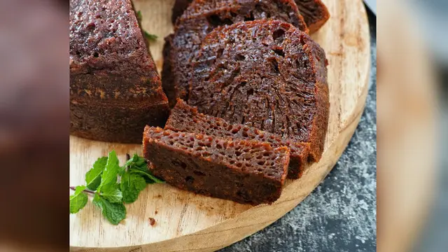 Coba bikin suasana baru dengan mengganti kue kering dengan beberapa jenis kue basah untuk Lebaran kali ini.
