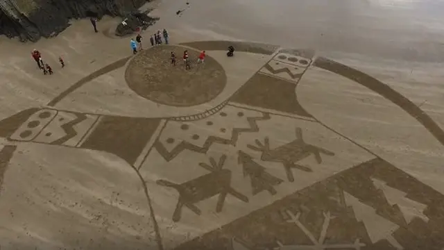 6 Potret Lukisan Raksasa di Pantai Ini Hasilnya Menakjubkan