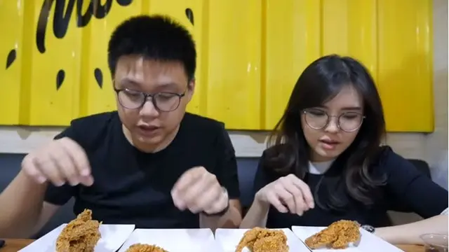 7 Potret Isi Restoran Ayam Goreng Raffi Ahmad di Depok, Pajang Foto Keluarga