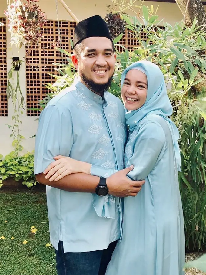 Dewi Sandra dan Agus Rahman