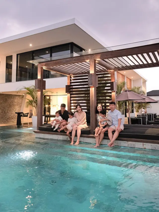 7 Potret Chelsea Olivia dan Glenn Alinskie yang Kini Menetap di Bali