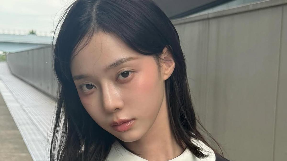 No Eye-Makeup, Tren Minimalis yang Jadi Evolusi ‘No-Makeup Makeup Look’ di 2025, Dipopulerkan Winter aespa