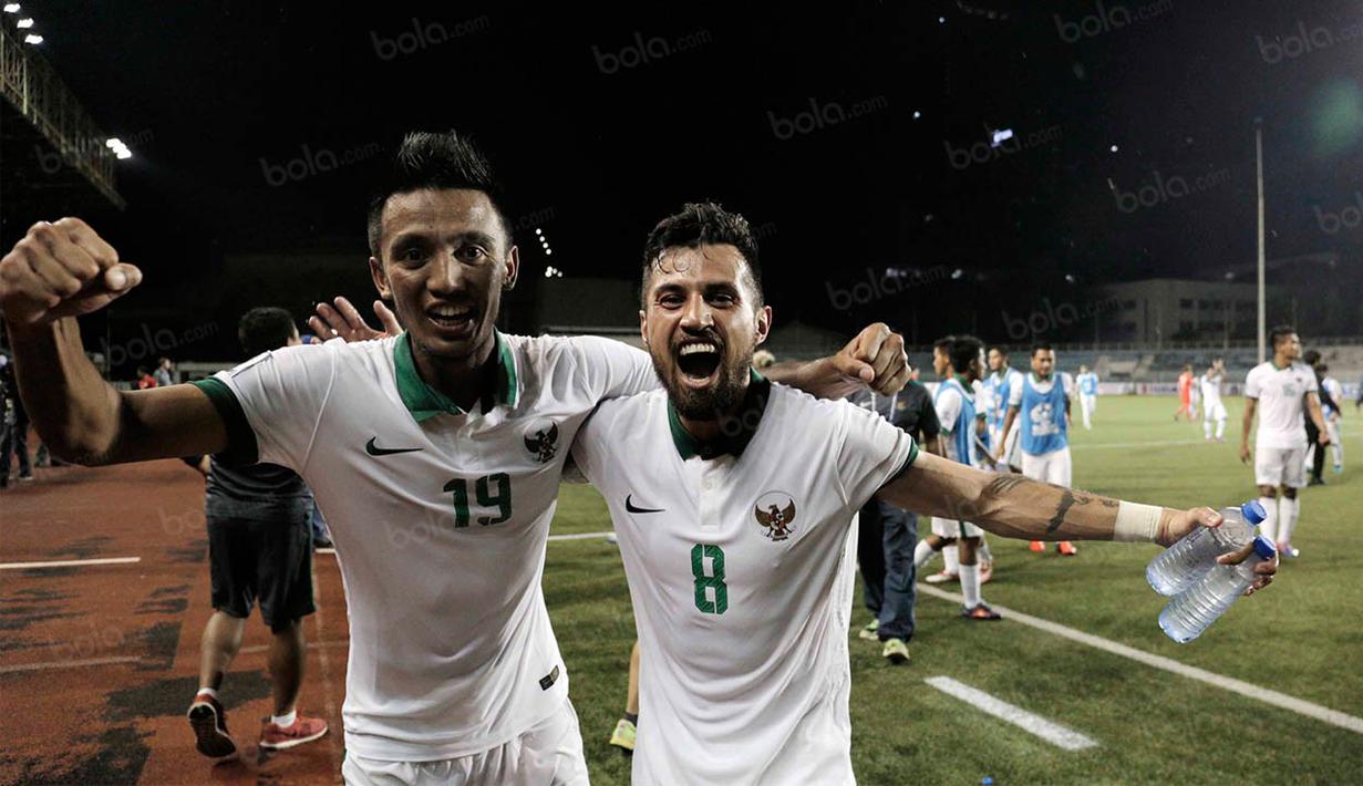 Pengumuman kepindahan Stefano Lilipaly dilakukan oleh manajemen Bali United melalui media Instagram. (Bola.com/Nicklas Hanoatubun)