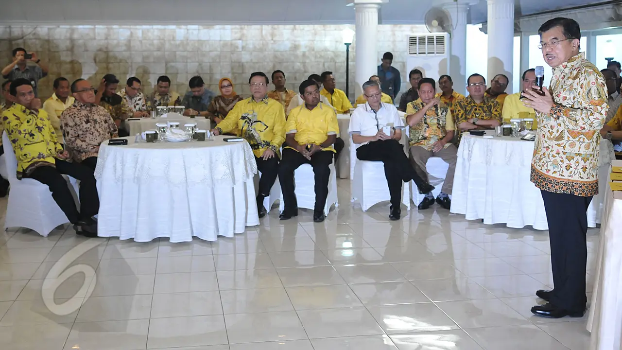 Kemesraan Dua Kubu Golkar Saat Islah Terbatas