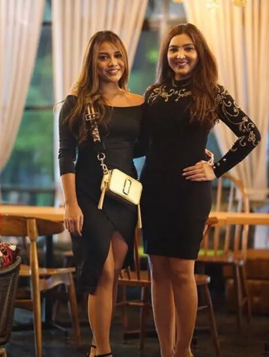 Tampaknya Aurel Hermansyah dan Ashanty mempunyai selera fashion yang sama. (Foto: instagram.com/aurelie.hermansyah)