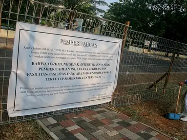 Akses jalan masuk menuju wahana rekreasi Sea World ditutup, Jakarta, Rabu (1/10/14). (Liputan6.com/Faizal Fanani)