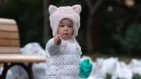 Bikin Gemas, Gaya Natusha Saat Menyikat Gigi Sendiri