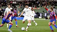 Menuju Premier League 2022 / 2023 : Beda Nasib 3 Bek Termahal di Liga Inggris