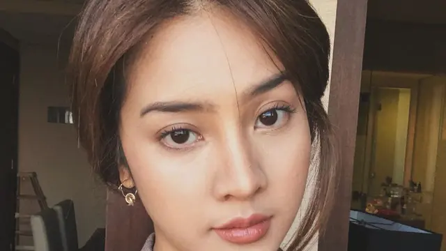 Anya Geraldine