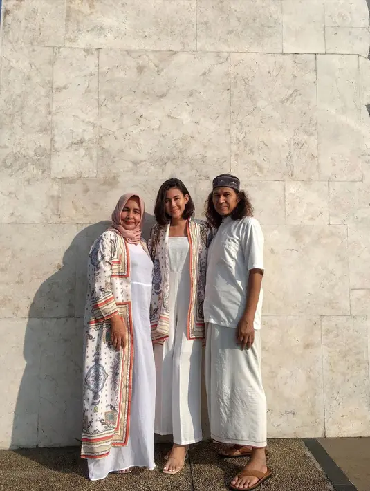 (Instagram/shenacinnamon)