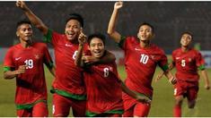 Aksi gol yang diciptakan oleh Evan Dimas mulai dari golnya di Liga Antar Kampung (Tarkam) hingga bersama Timnas Indonesia U-19 dan U-23. Berita seputar kontroversi Evan Dimas Darmono merebak karena dirinya dikabarkan menolak tawaran gaji Rp 30 juta p...
