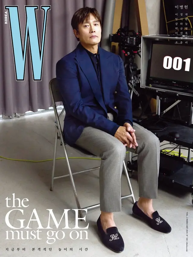 Potret Pemain SQUID GAME 2 Tampil Memesona Hiasi Sampul Majalah W Korea, Penuh Pesona   (instagram/wkorea).