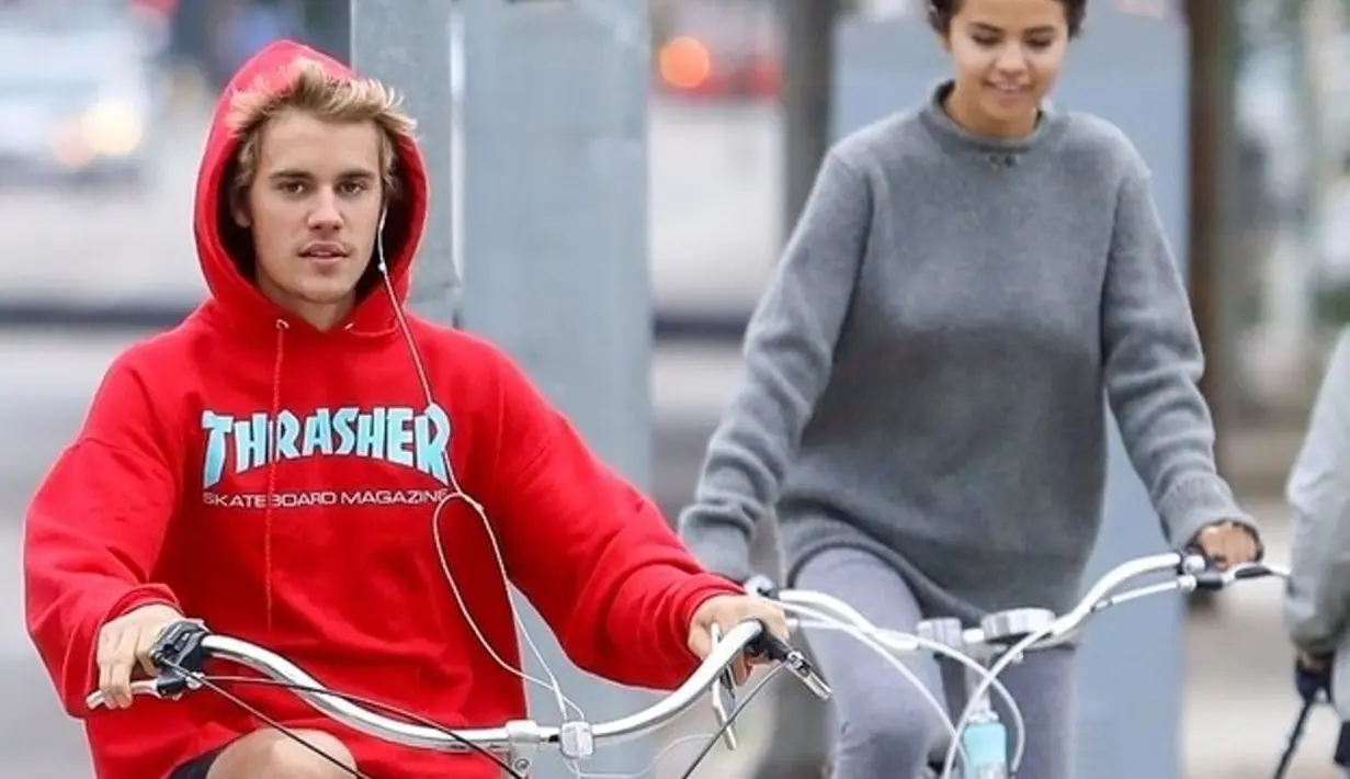 Dilansir dari HollywoodLife, Selena dan Justin kini tengah membangun kembali hubungan mereka dan lebih banyak menghabiskan waktu bersama. (Glamour)