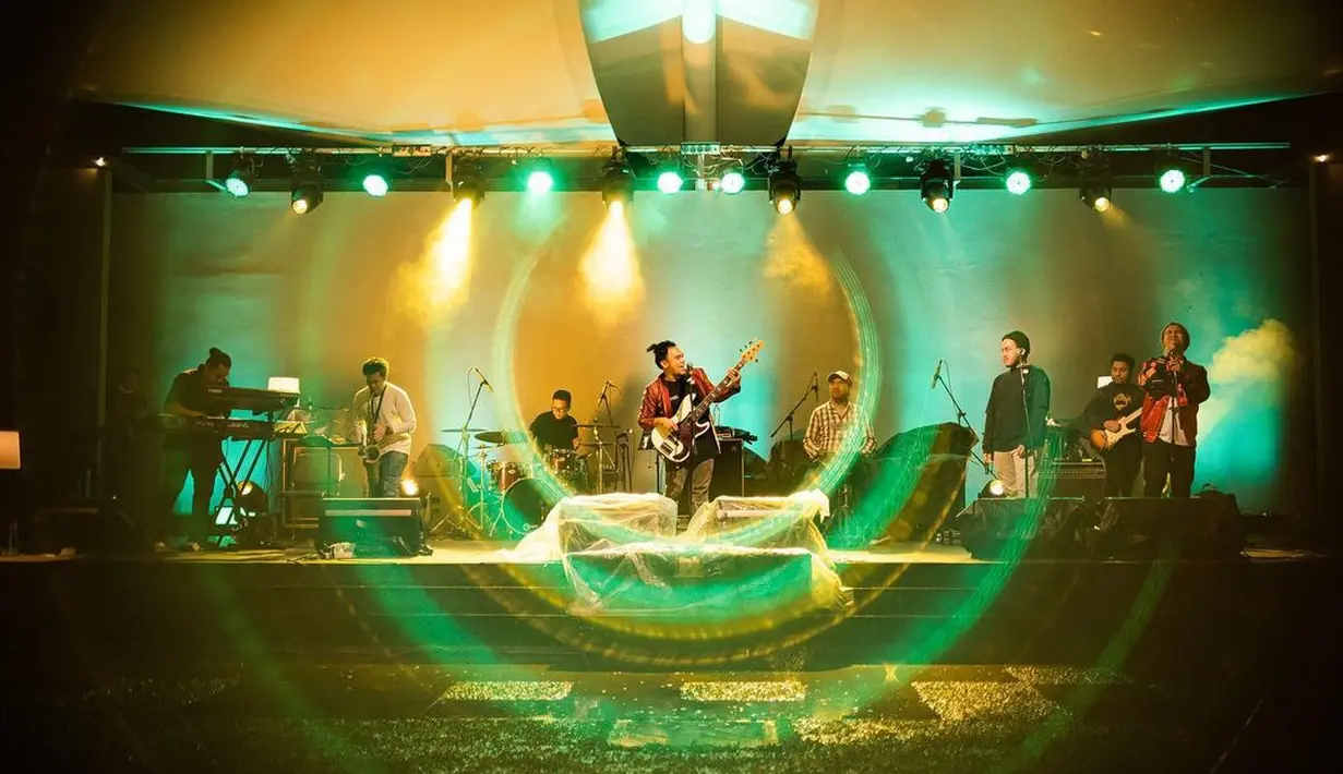 GAIA Music Fesival: Jazz in the Valley hari pertama berhias hujan, tak kurangi antusiasme penonton. (Instagram @gaiamusicfest)