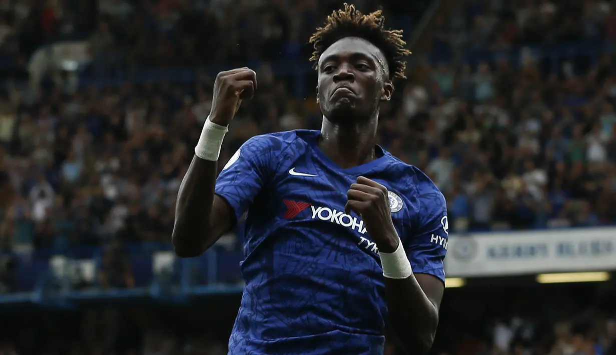 1. Tammy Abraham (21 Tahun) - Musim lalu dirinya menjadi predator bagi Aston Villa dengan mencetak 25 gol di ajang Championship League. Dalam empat laga awal bomber asal Inggris ini mampu membuktikan diri dengan mencetak empat gol. (AFP/Ian Kington)