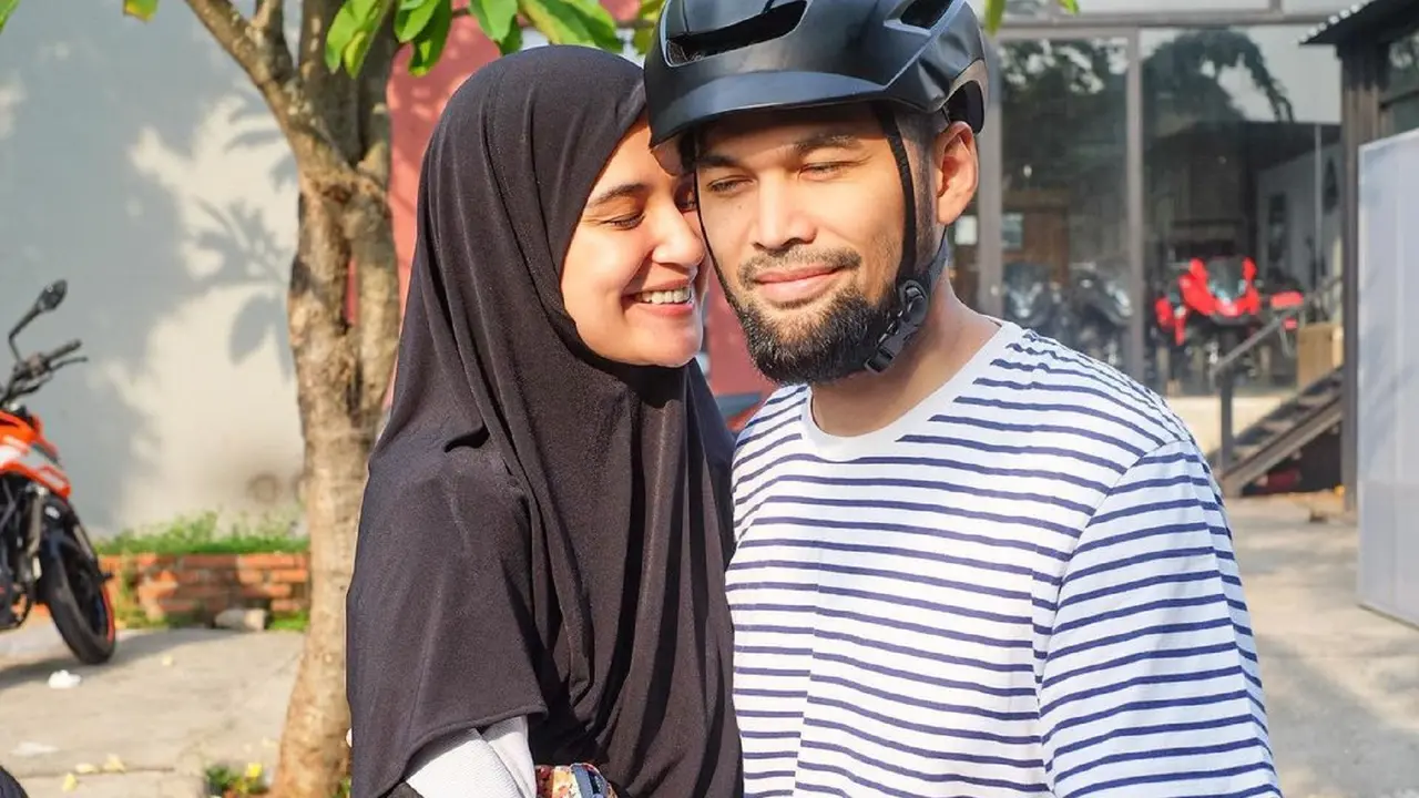 Shireen Sungkar dan Teuku Wisnu