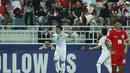 Hingga peluit akhir dibunyikan, skor tidak berubah 2-0 untuk kemenangan Uzbekistan. (KARIM JAAFAR/AFP)