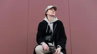 6 Hoodie Cowok yang Simpel tapi Statement, Oversized sampai Polos
