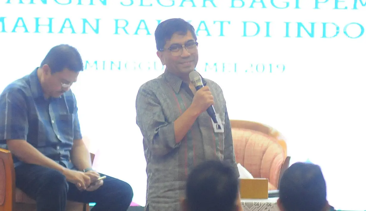 Deputi Komisioner BP Tapera Bidang Pemanfaatan Ariev Baginda Siregar memberi sambutan saat diskusi perumahan bagi masyarakat berpenghasilam rendah di Jakarta, Minggu (26/5/2019). (Liputan6.com/Angga Yuniar)