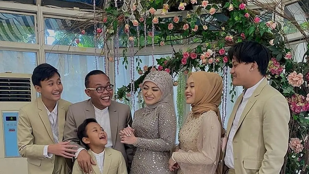7 Potret Akad Nikah Sule dan Nathalie Holscher, Penuh Kebahagiaan