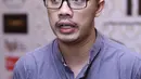 'Banyak casting director yang minta saya memerankan karakter seperti Mamet, orang yang culun gitu' jelas Dennis. (Galih W. Satria/Bintang.com)