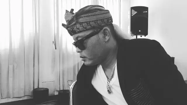 [Bintang] Sule dan Lina