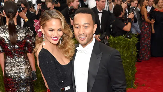 Pasangan Seleb Hollywood Terserasi yang Datang ke Met Gala 2015