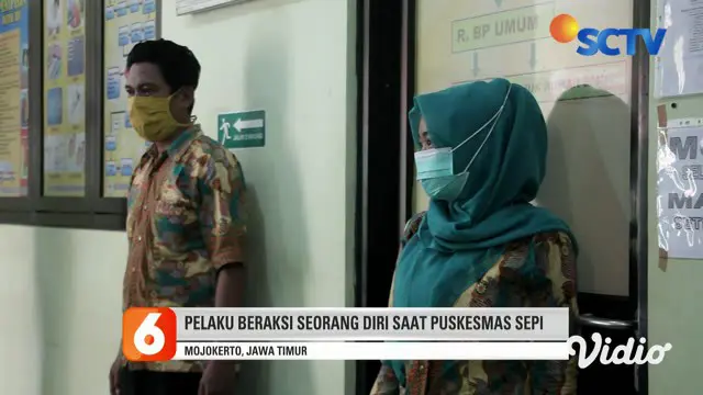 VIDEO: Pria Bermotor Curi Kursi Tunggu Pasien di Puskesmas Mojokerto