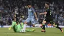 Proses terjadinya gol yang dicetak oleh Sergio Aguero ke gawang Borussia M'Gladbach. Melalui gol pemain Argentina ini, City memulai pesta gol sejak menit ke-8. (AFP/Oli Scarff)