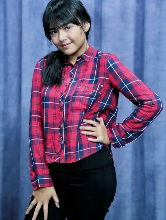 “Aku senang dan bersyukur bisa masuk nominasi. Padahal di nominasi ini lawannya berat-berat, mereka senior yang udah lama berakting. Aku kan baru seumur jagung,” ucap Amanda Manopo Jakarta Selatan, Selasa (22/11/2016). (Adrian Putra/Bintang.com)