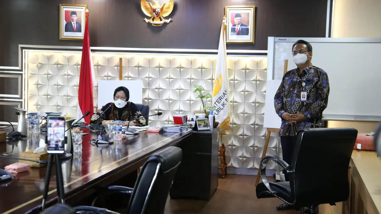 Menteri Sosial (Mensos) Tri Rismaharini