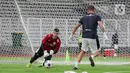 Menurutnya Sumardji pertandingan kandang melawan Bahrain akan menjadi duel yang sulit. (Liputan6.com/Herman Zakharia)