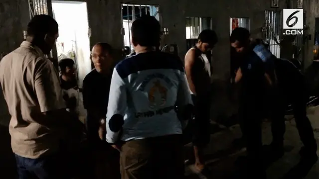 Lapas Kelas II B Tanjung Balai tangkap tiga napi yang sedang nyabu dalam kamar. Salah satu pelaku adalah polisi yang juga terpidana kasus narkoba.