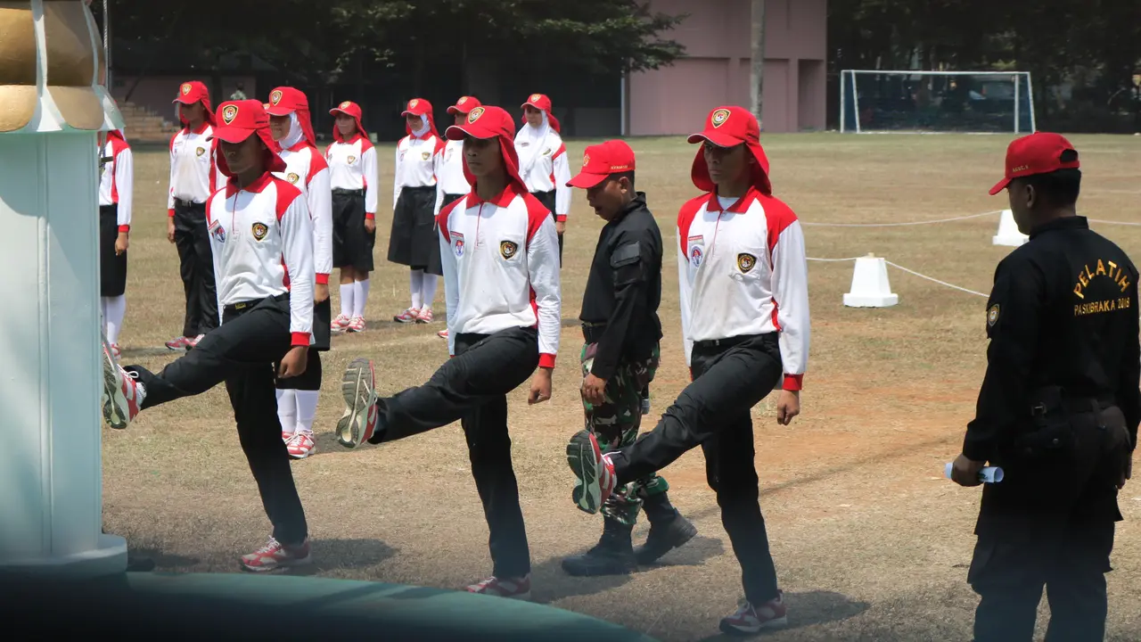 Calon Paskibraka 2018 saat sesi latihan formasi barisan hari ke-2. (Foto: Aditya Eka Prawira)