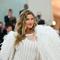 Gisele Bundchen dalam MET Gala 2023. (Angela WEISS / AFP)