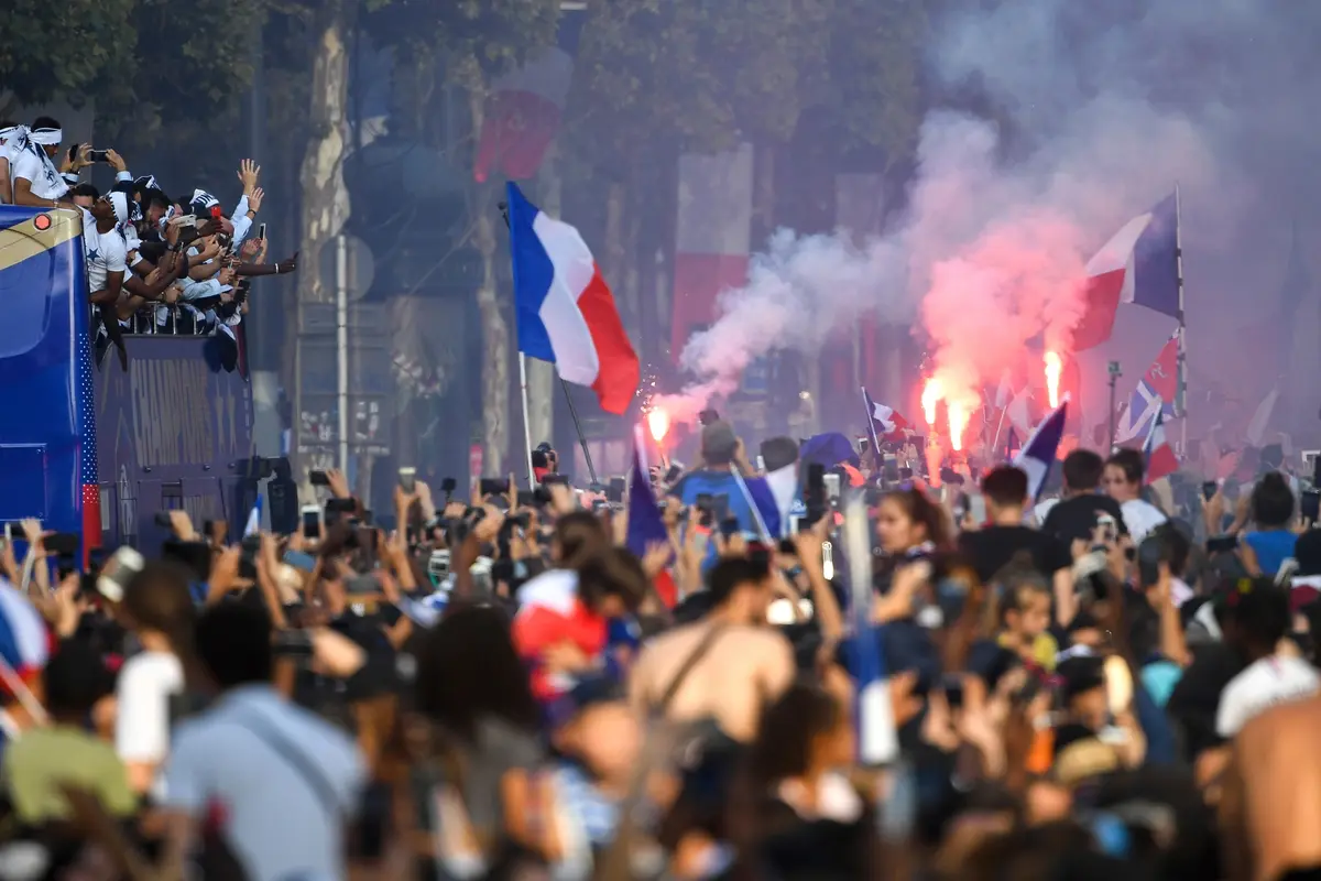 Parade Menyambut Kemenangan Prancis