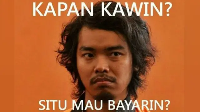 Saat sedang mengobrol ketika berkumpul bersama kerabat, ada saja celetukan serta pertanyaan menohok dari sanak saudara.