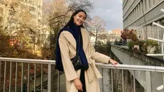 Raden Roro Ayu Maulida Putri atau lebih dikenal dengan Ayu Maulida memang selalu tampil menawan. Berlibur ke Zurich, Swiss, ia tampil dengan setelan musim dingin. Outer berwarna krim dan syal biru gelap melengkapi penampilannya dengan pakaian berwarna hitam. (Liputan6.com/IG/@ayumaulida97)