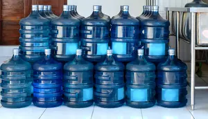 Ilustrasi galon guna ulang. (c)Lina_mo/Depositphotos.com