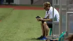 Robert Rene Alberts memipin timnya PSM Makassar bertengger pada puncak klasemen sementara Liga 1 2017 dengan 23 poin, poin tersebut merupakan hasil dari tujuh kali menang, dua kali imbang dan dua kali kalah. (Bola.com/Nicklas Hanoatubun)