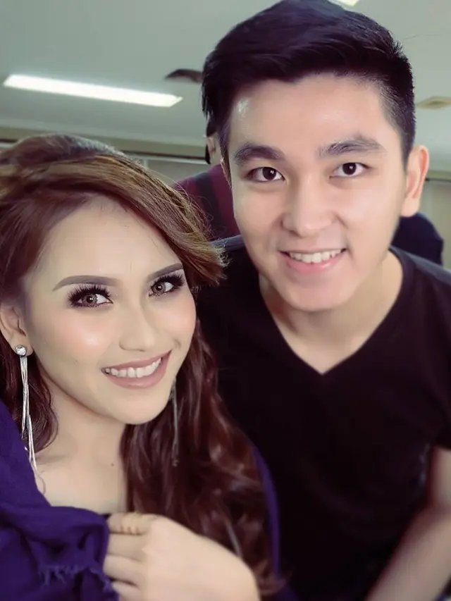 [Bintang] Ayu Ting Ting