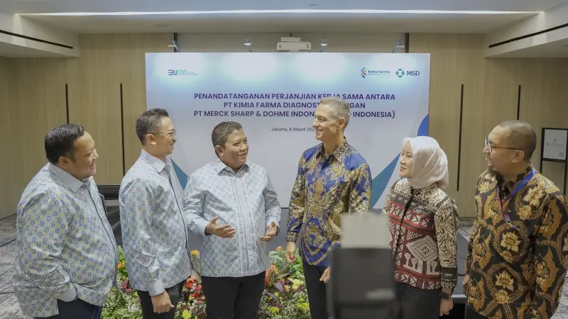 Kerja sama PT Kimia Farma Diagnostika atau KFD, anak usaha PT Kimia Farma Tbk (KAEF)  dengan Merck & Co., Inc., Rahway, N.J., asal Amerika Serikat melalui MSD Indonesia. (Dok KAEF)